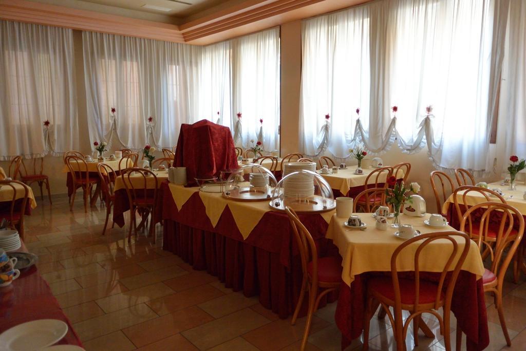 Hotel Belle Arti Venezia Esterno foto
